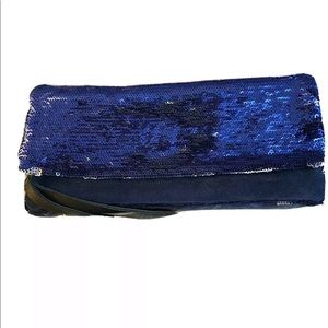 Maje Discrete clutch